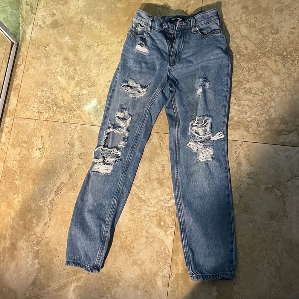 baggy mom jeans size 0 ripped jeans